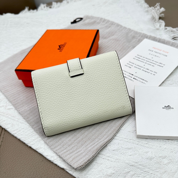 エルメス財布コピー側面デザイン